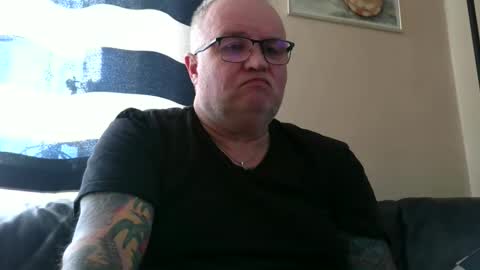 curtus14 online show from 11/16/25, 12:00