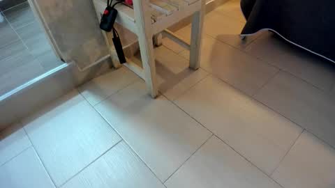 Alyanna  online show from 01/10/26, 11:45