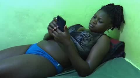 curvy_corazon1 online show from 10/12/25, 06:18