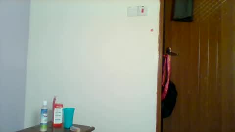 Snapshot of curvy_natallie chatting on 02/18/26, 05:03 curvy_natallie online show from 02/18/26, 05:03