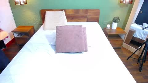 Danna online show from 01/15/25, 08:05