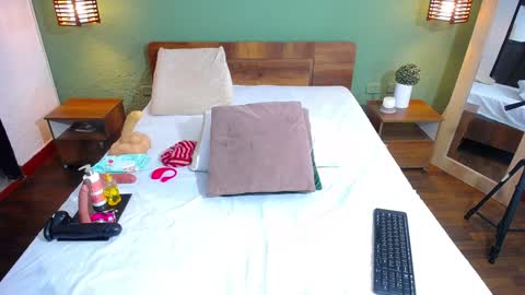 Danna online show from 01/18/25, 07:15