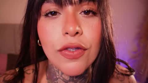 Snapshot of curvyliciouss chatting on 02/11/26, 05:18 Samantha online show from 02/11/26, 05:18