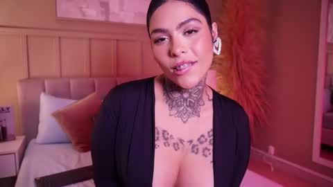Samantha online show from 06/18/26, 05:50