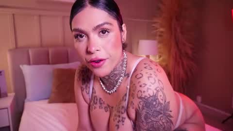 Samantha online show from 06/19/26, 06:45