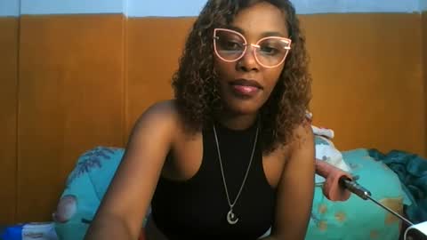 curvylyin online show from 03/28/26, 06:13