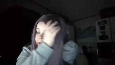 dahlia -kim online show from 03/04/25, 02:38