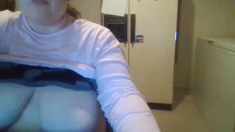 dahlia -kim online show from 09/30/25, 01:21