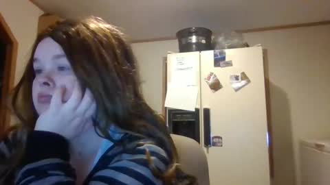 dahlia -kim online show from 11/25/25, 06:24