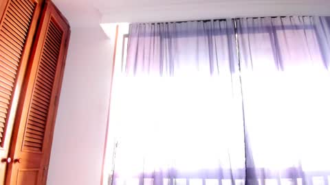 Snapshot of curvypornxxx chatting on 02/21/25, 01:33 curvypornxxx online show from 02/21/25, 01:33