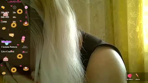 Curvy online show from 06/20/26, 11:02