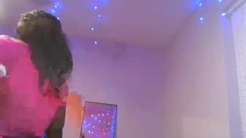 curvyychocolate online show from 02/11/25, 12:17