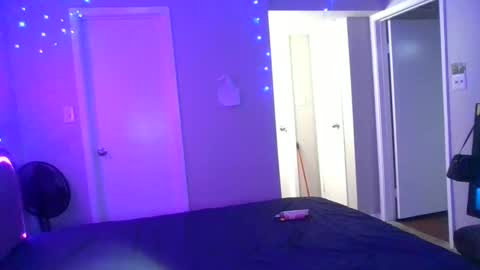 Snapshot of curvyychocolate chatting on 03/08/25, 01:06 curvyychocolate online show from 03/08/25, 01:06