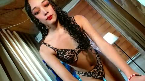 BBY CURLYHANNA online show from 06/25/26, 11:04