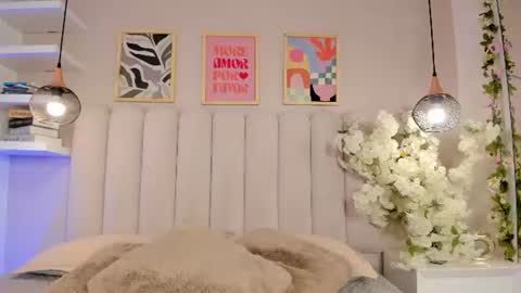 Amber  online show from 06/19/26, 08:45