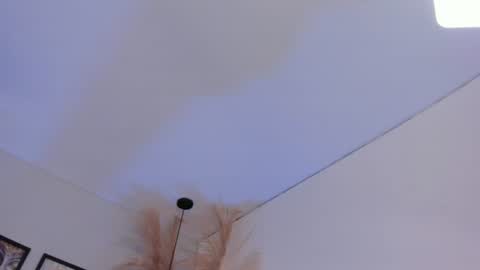 Amber  online show from 06/20/26, 07:49