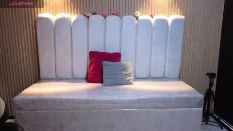 cute_angel_1 online show from 05/07/26, 02:50