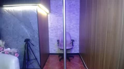 cute_angel_1 online show from 06/14/26, 03:30
