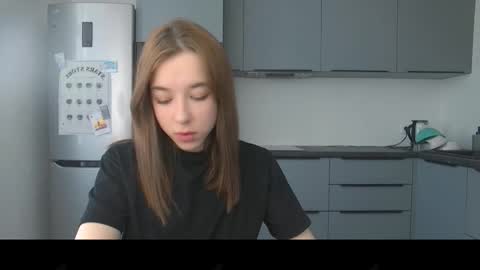 Snapshot of cute_beauty chatting on 11/28/25, 10:07 Amanda online show from 11/28/25, 10:07