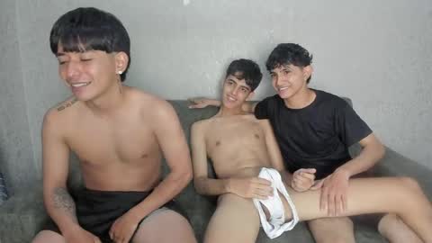 Snapshot of cute_boys18 chatting on 05/16/26, 07:34 ARTURO-18 MATIAS-18 NIKOLAY-19 HADES-18 GABO-19 online show from 05/16/26, 07:34