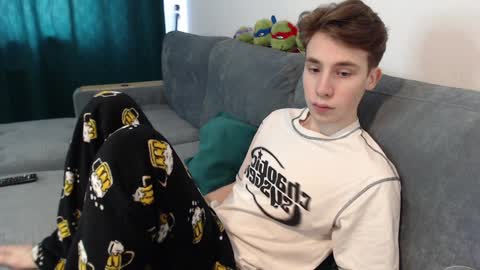 Snapshot of cute_brian chatting on 02/03/25, 08:46 Im Brian online show from 02/03/25, 08:46