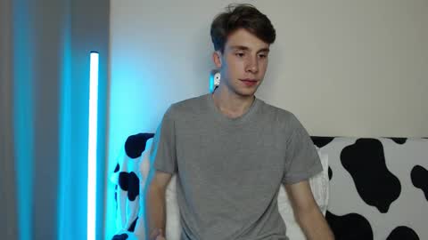 Snapshot of cute_brian chatting on 09/25/25, 11:14 Im Brian online show from 09/25/25, 11:14