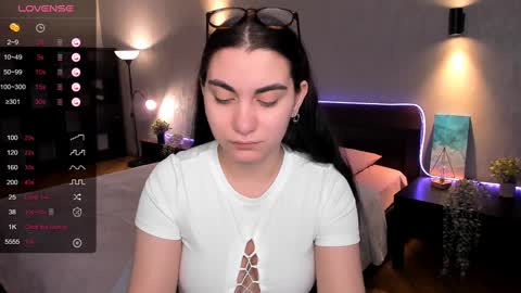 Hanna online show from 02/05/25, 02:19