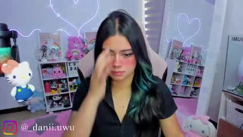 Snapshot of cute_dani__ chatting on 05/20/26, 02:23 Dani online show from 05/20/26, 02:23
