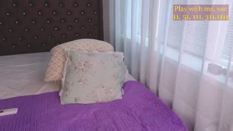 Everyday stream in the same time online show from 06/25/26, 02:00