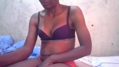 cute_divah4 online show from 04/27/26, 10:35