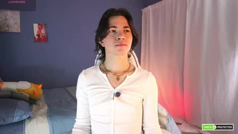 Snapshot of cute_erelis chatting on 03/04/25, 03:55 You Erelis  online show from 03/04/25, 03:55
