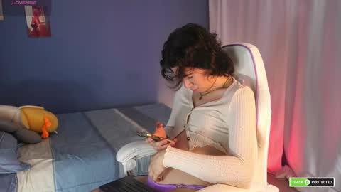 Snapshot of cute_erelis chatting on 03/12/25, 07:02 You Erelis  online show from 03/12/25, 07:02