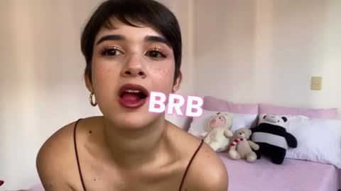 Cute online show from 12/21/24, 11:13