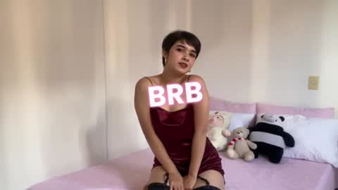 Cute online show from 01/15/25, 03:29