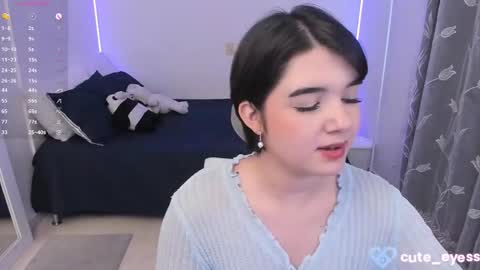 Cute online show from 09/22/25, 07:05