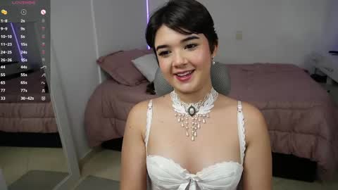 Cute online show from 04/15/26, 08:09