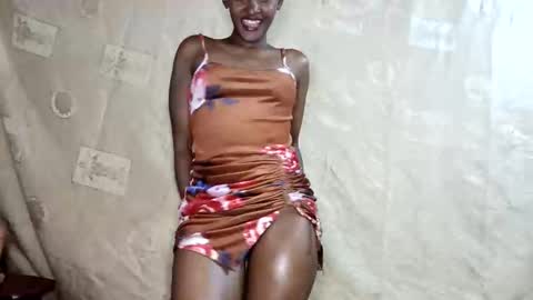 Snapshot of cute_favour2001 chatting on 05/16/26, 08:55 favour online show from 05/16/26, 08:55