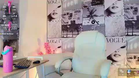 Snapshot of cute_horny12 chatting on 07/06/26, 03:03 Cute horny1 online show from 07/06/26, 03:03