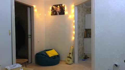 Kite and Jack online show from 02/09/25, 06:05