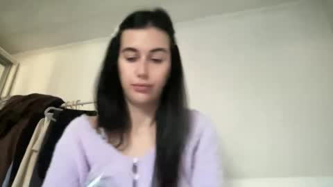 cute_kriss94 online show from 11/07/25, 01:44