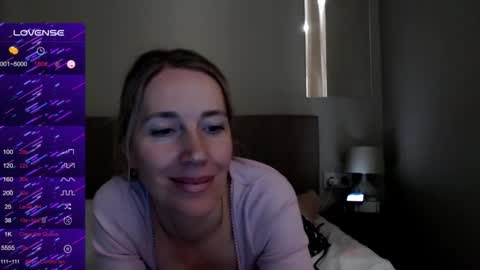 Snapshot of cute_lion_ chatting on 12/13/24, 08:47 cute_lion_ online show from 12/13/24, 08:47