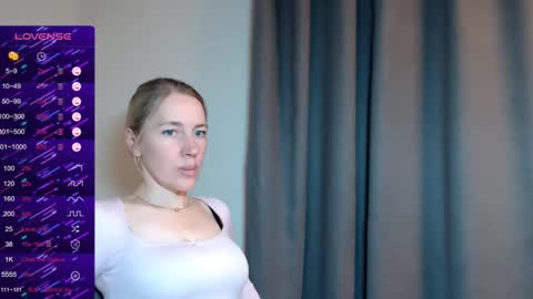 Snapshot of cute_lion_ chatting on 12/14/24, 05:36 cute_lion_ online show from 12/14/24, 05:36