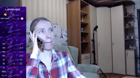 Snapshot of cute_lion_ chatting on 02/15/25, 09:49 cute_lion_ online show from 02/15/25, 09:49