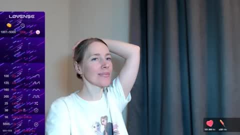 Snapshot of cute_lion_ chatting on 02/20/25, 06:02 cute_lion_ online show from 02/20/25, 06:02
