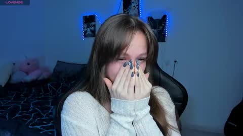 Emily online show from 10/06/25, 02:14