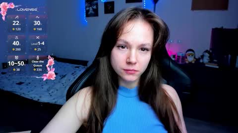 Snapshot of cute_little_ass chatting on 02/07/26, 01:20 Emily online show from 02/07/26, 01:20