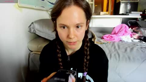 Snapshot of cute_little_ass chatting on 03/14/26, 12:54 Emily online show from 03/14/26, 12:54