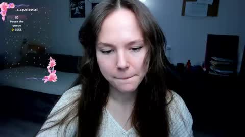 Snapshot of cute_little_ass chatting on 04/19/26, 06:10 Emily online show from 04/19/26, 06:10