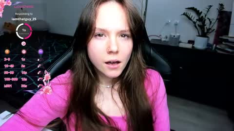 Snapshot of cute_little_ass chatting on 05/08/26, 05:18 Emily online show from 05/08/26, 05:18