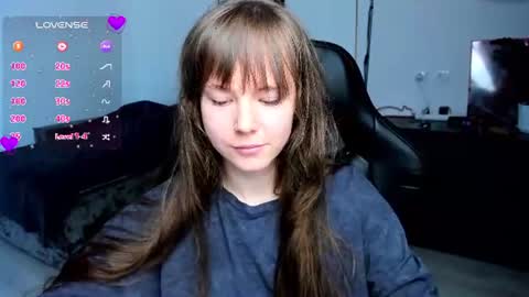 Snapshot of cute_little_ass chatting on 07/08/26, 08:30 Emily online show from 07/08/26, 08:30